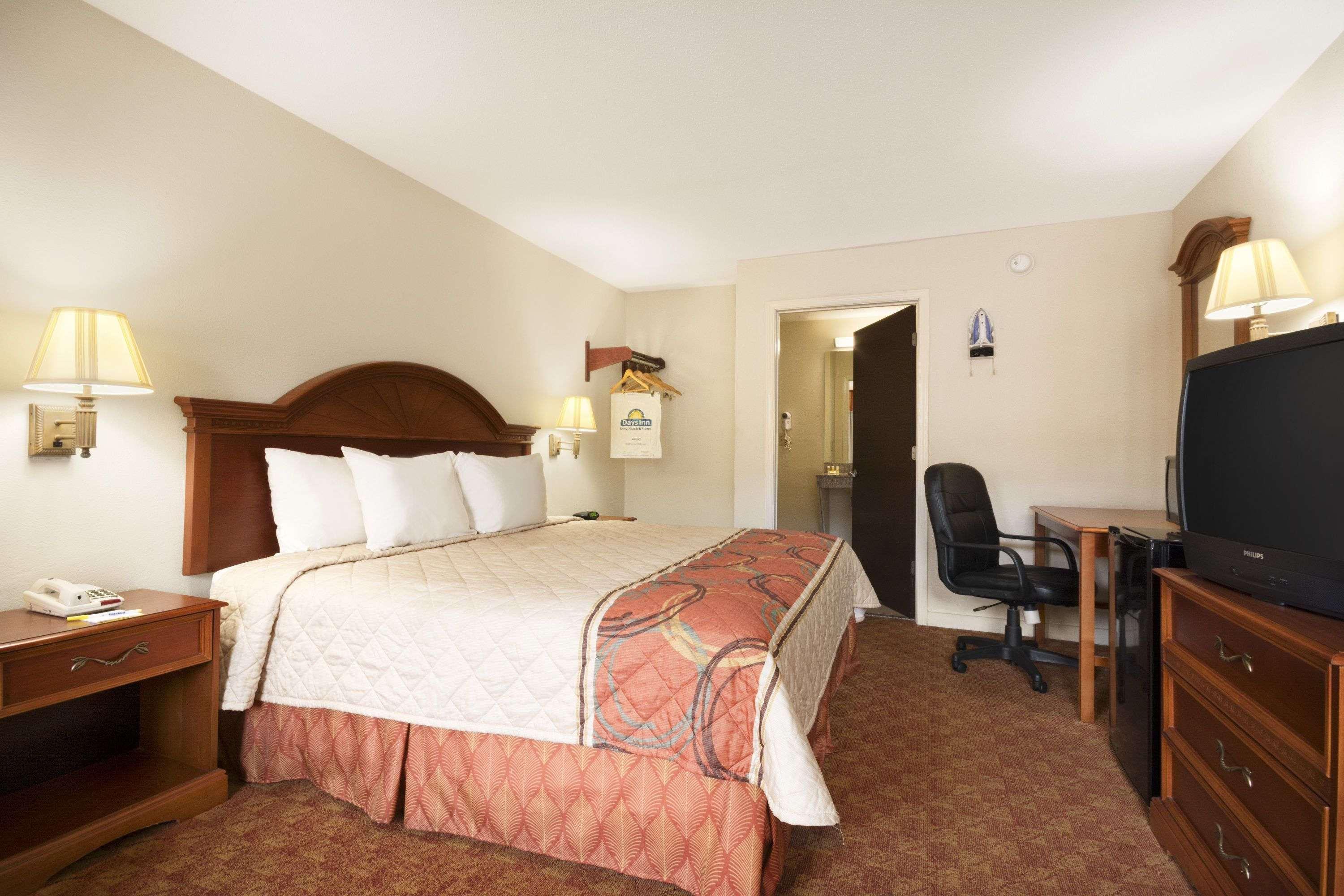 Days Inn By Wyndham Weldon Roanoke Rapids מראה חיצוני תמונה