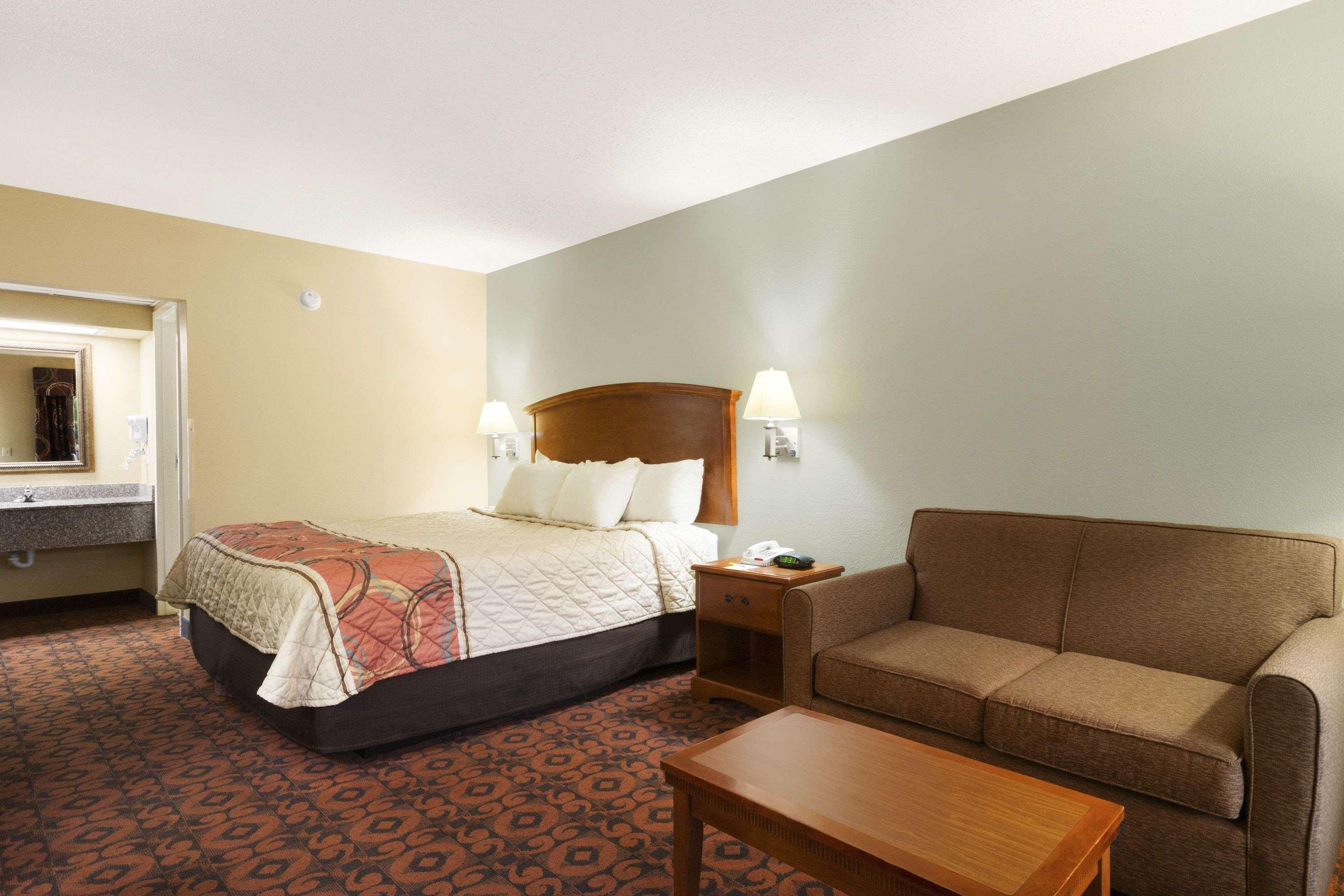 Days Inn By Wyndham Weldon Roanoke Rapids מראה חיצוני תמונה