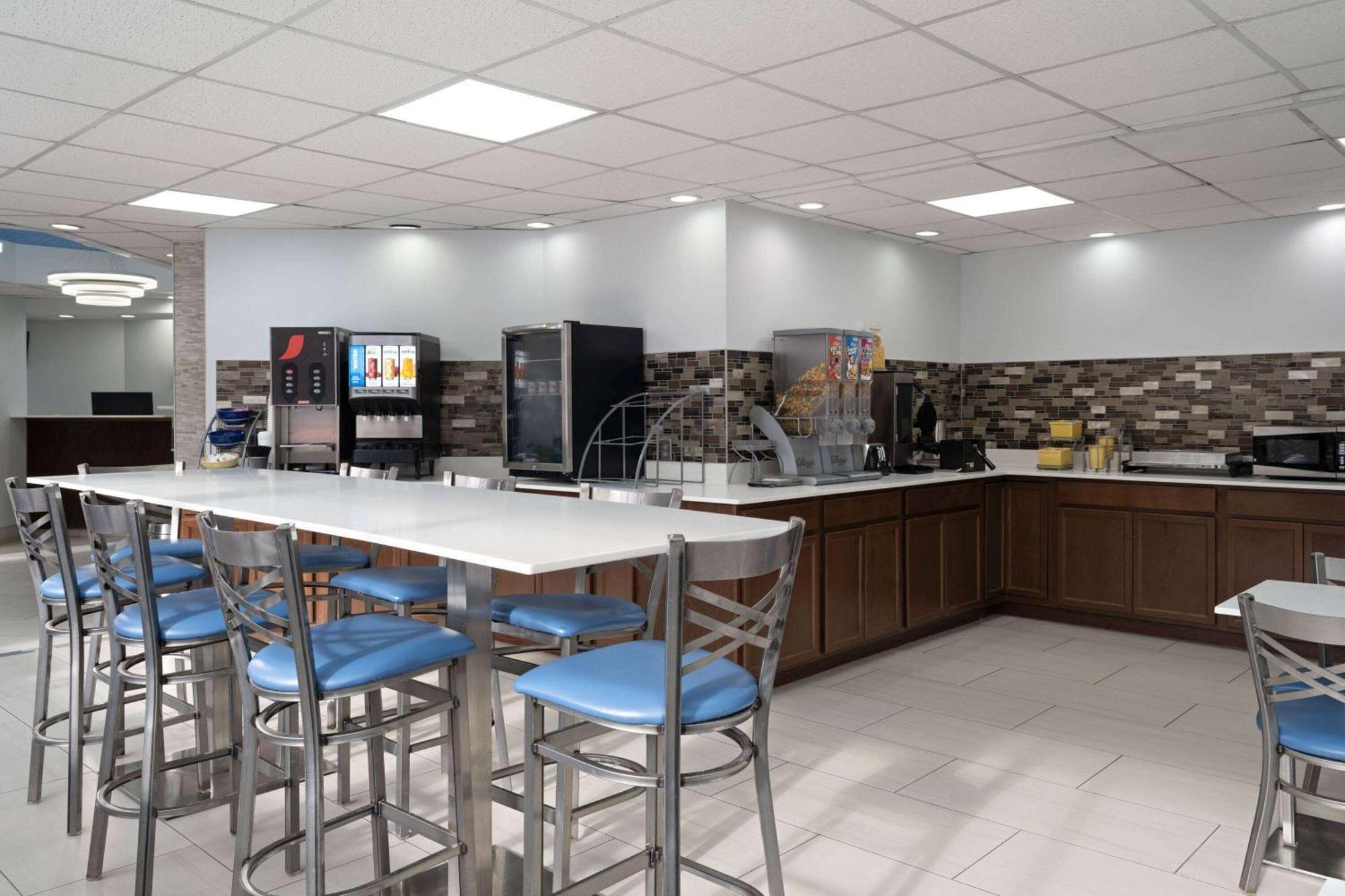 Days Inn By Wyndham Weldon Roanoke Rapids מראה חיצוני תמונה